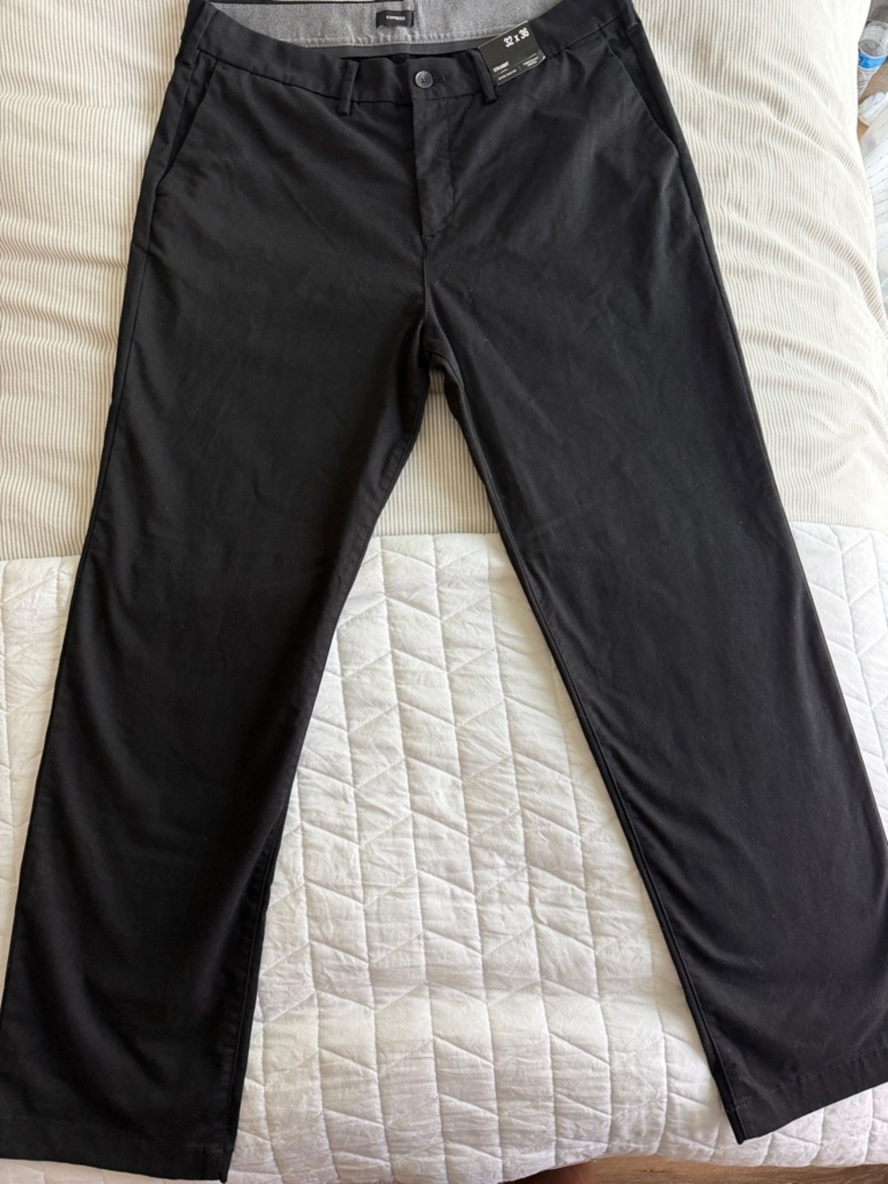 Express Hyper Stretch Straight Fit Chino Black W32 L36 (NWT)